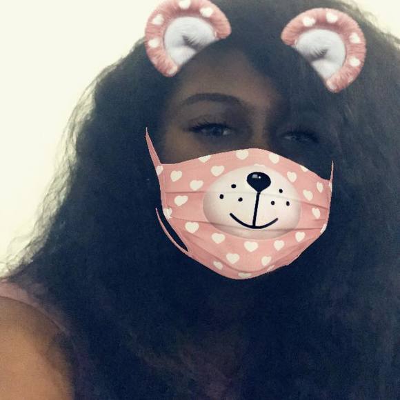 Meet your Posher, Asha - Picture 1 of 1